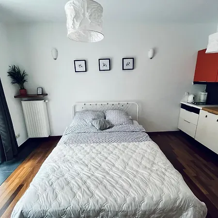 Cozy Railway Station *